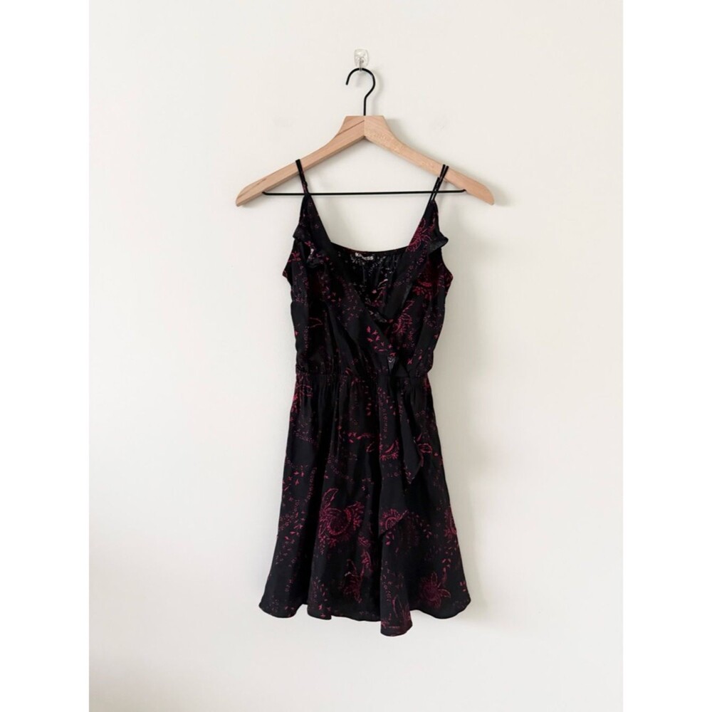 Express Black & Red Spaghetti Strap Floral Faux Wrap Mini Sundress Size XS